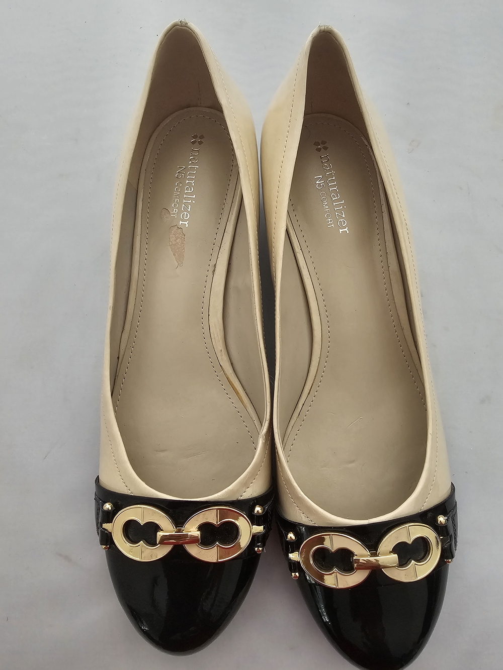 Naturalizer Two-Tone Black & Cream Patent Ballet Flats with Gold Accent